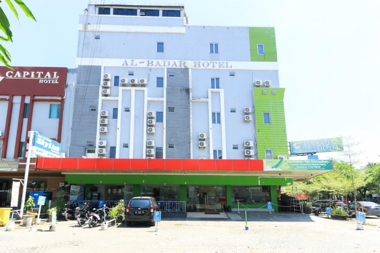 Al-Badar Hotel Syariah Макасар Екстер'єр фото